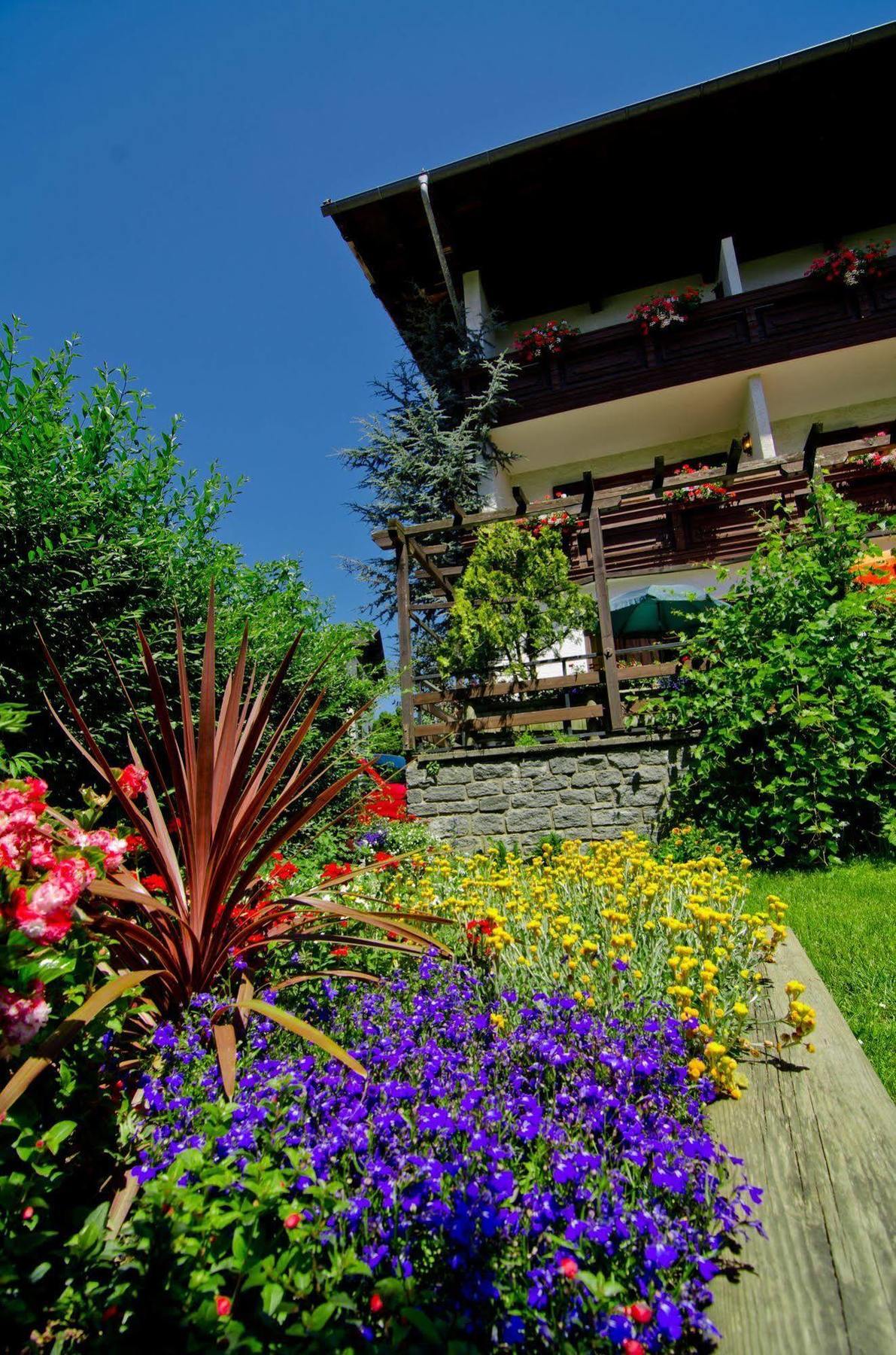 Hotel Haus Andrea Seeboden am Millstätter See Exterior foto